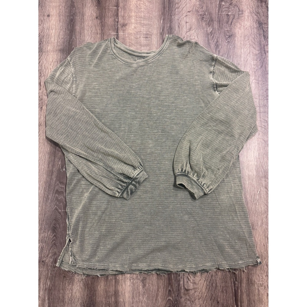 We The Free Free People Sage Green Textured Long Sleeve Top Distressed Hem Large